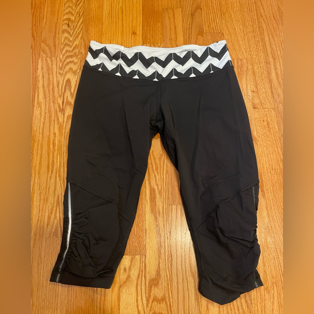 Lululemon Black Cropped Leggings